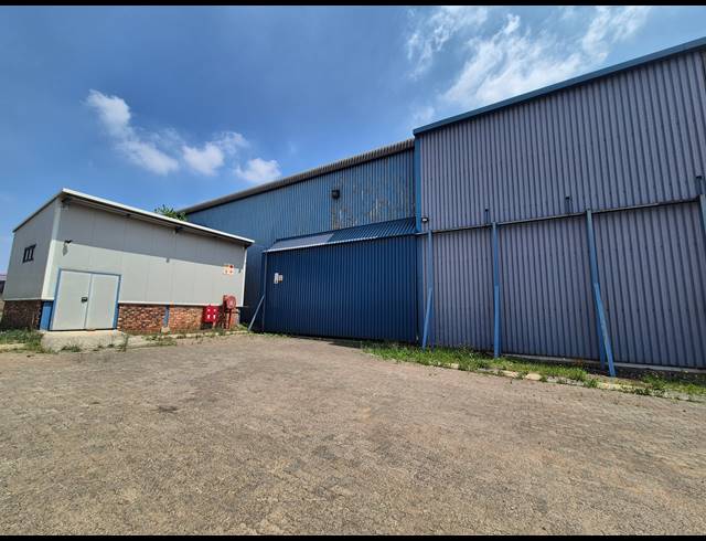 13,580M² WAREHOUSE FOR SALE IN WADEVILLE